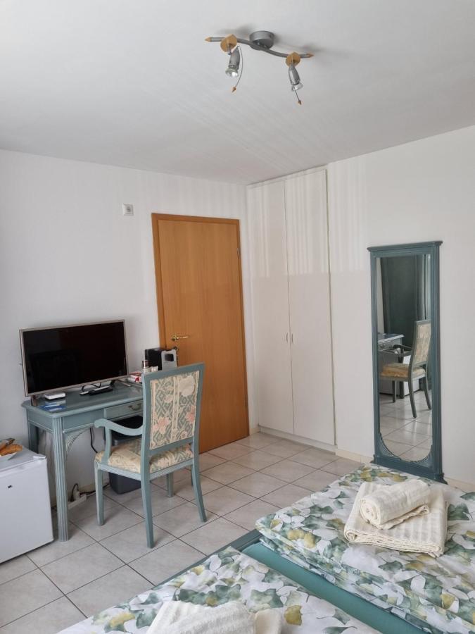 A U R O R A Hotell Cadenazzo Exteriör bild